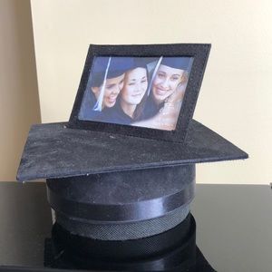 Graduation Hat Keepsake Box with 4"x6" Frame